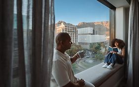 بارك إن باي راديسون كيب تاون فورشور